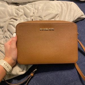 Michael Kors crossbody purse